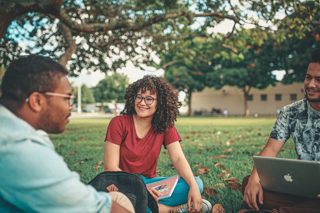 Making Friends in Canada: How to Engage a Social Life